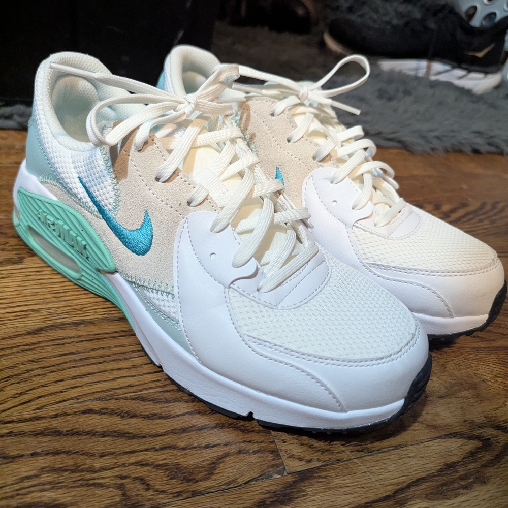 Nike Air Max White and Teal Sneakers
